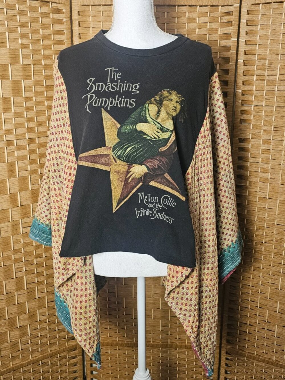 The Smashing Pumpkins Upcycled Band Shirt Cropped Kantha Poncho Top OS - Picture 2 of 3